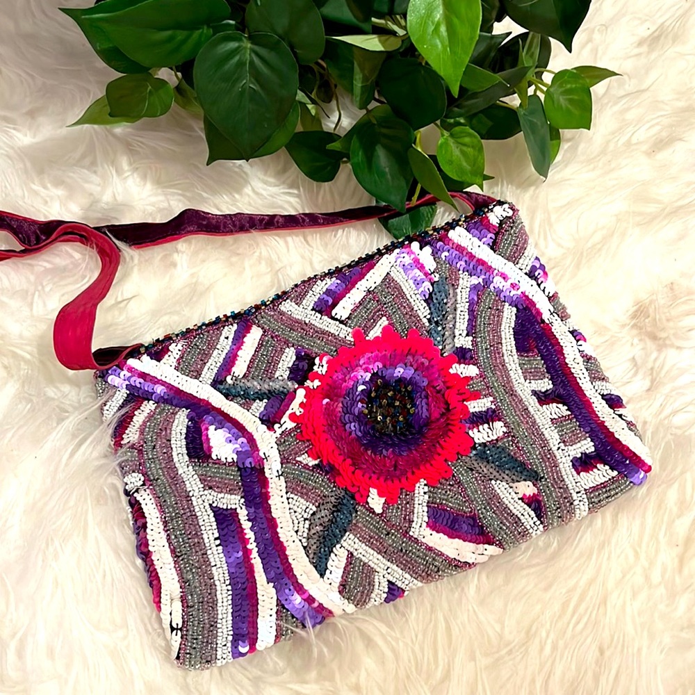 Full Sequin Beaded Paris Clutch Purse Bag - unique item!